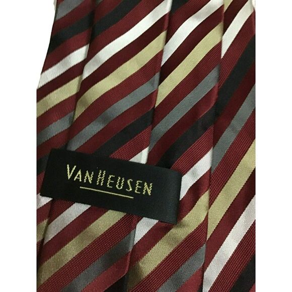 5/$10 Van Heusen Red Cream 100% Silk Tie 60-inch - Picture 3 of 6